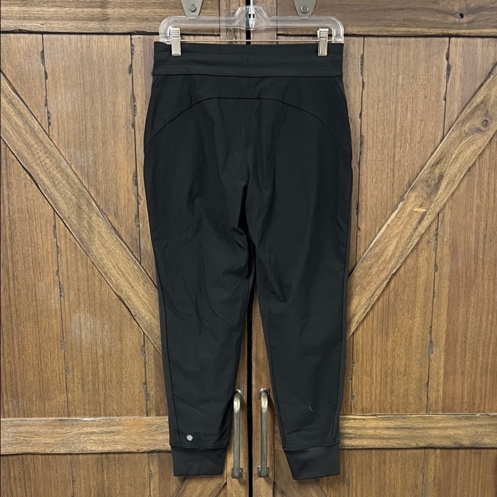 Athleta Headlands Hybrid Trek High Rise Athleisure Athletic Jogger Size 4P - Picture 6 of 10